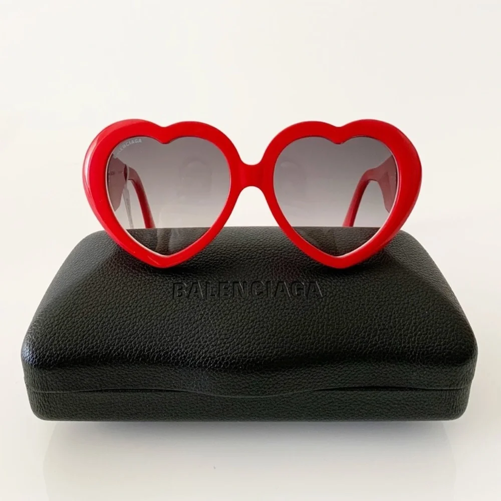 SOLD E Balenciaga Heart Sunglasses, New - Picture 6 of 14